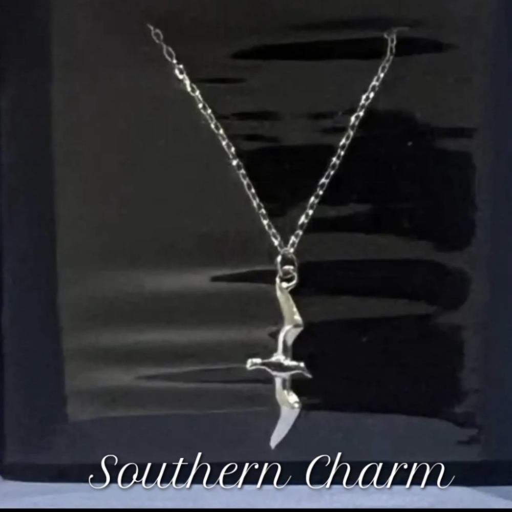 🆕 📢📢Last One...Taylor Swift STERLING SILVER Necklace.